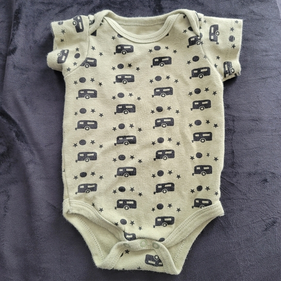 Luvable Friends Onsies - Picture 2 of 6